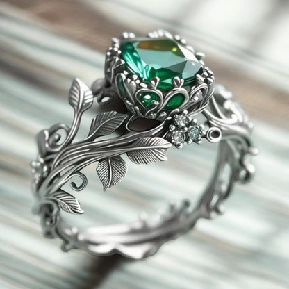 925 SS Emerald Leaf Motif Ring