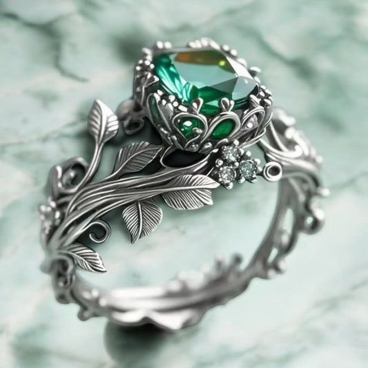925 SS Emerald Leaf Motif Ring